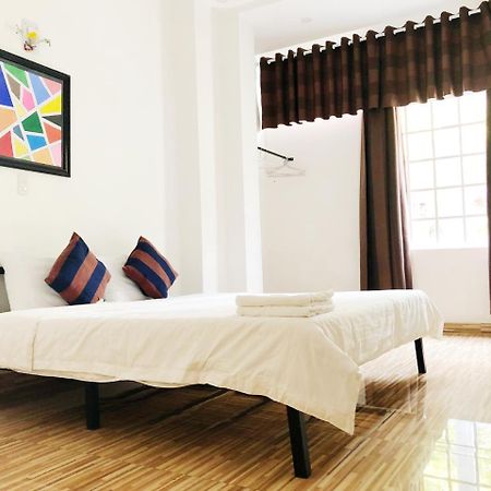 Tuong Van Homestay Дананг Екстериор снимка